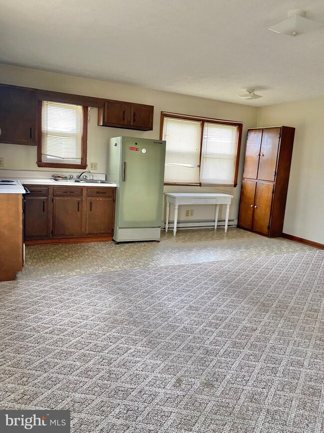 456 Rockville Rd unit 458, Quicksburg, VA 22847 - photo 5