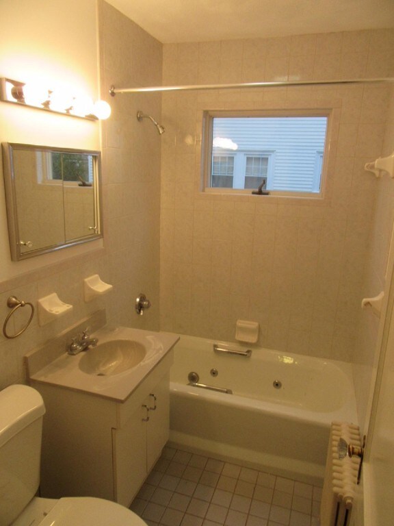 29 Skahan Rd unit 1, Belmont, MA 02478 - photo 5