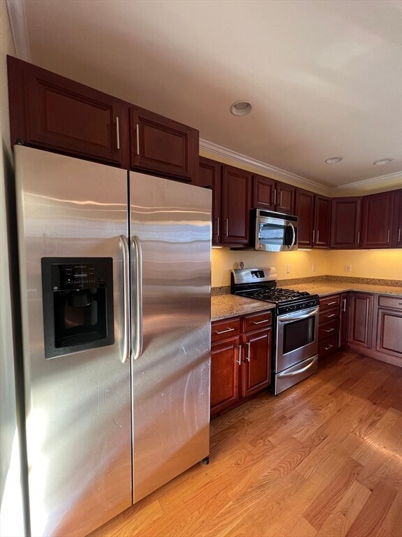 15 Oliver St, Somerville, MA 02145 - photo 6