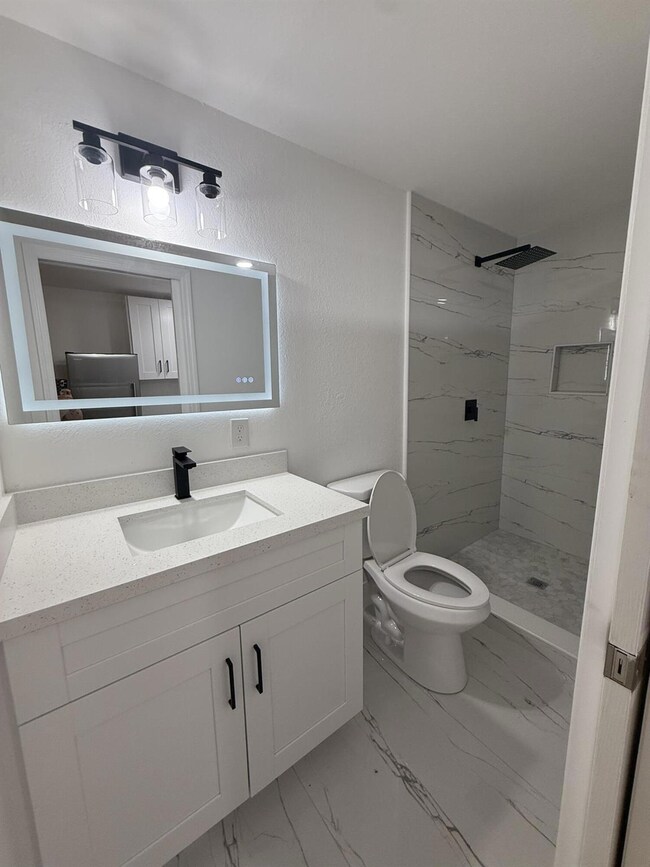 726 S 11th St, Lantana, FL 33462 - photo 6