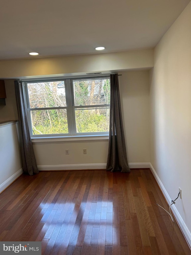 4800 C St SE unit 302, Washington, DC 20019 - photo 3