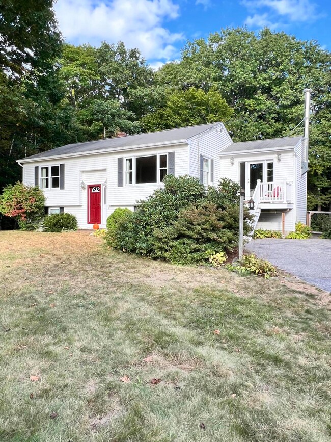 House Front 10 80 Fall Ridge Rd Windham