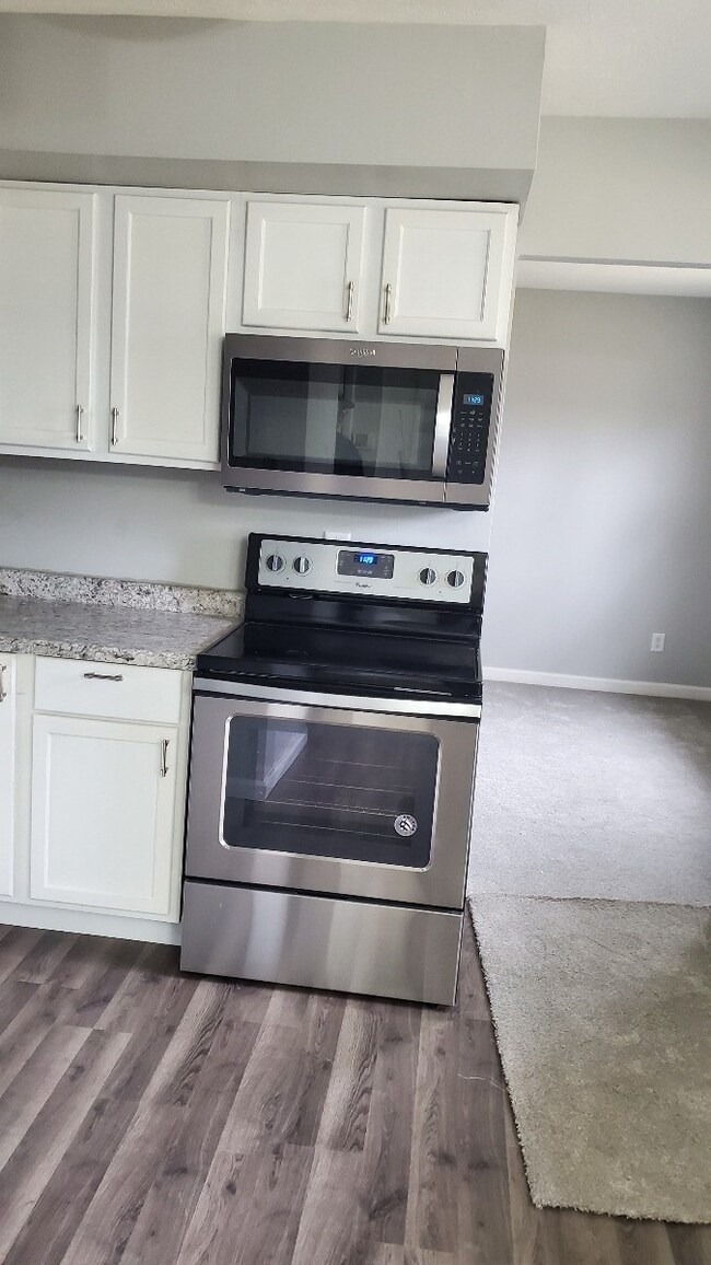 52143 Torch Ct, South Bend, IN 46635 - photo 4