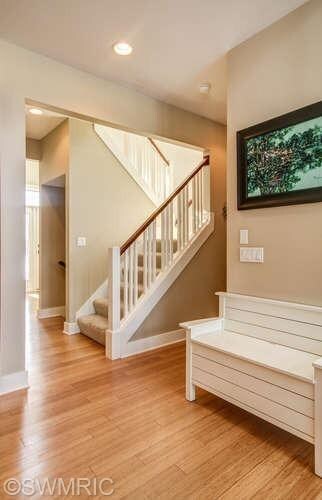 8523 Longleaf Dr SE unit 11, Ada, MI 49301 - photo 5