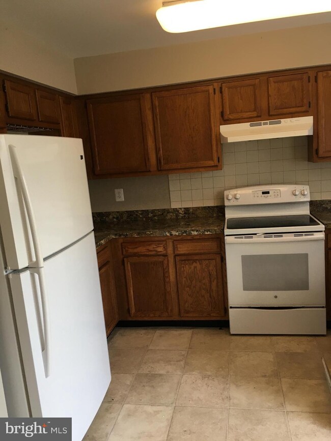 9503 Clocktower Ln, Columbia, MD 21046 - photo 3