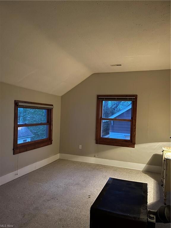 8003 Columbia Rd unit 2, Olmsted Falls, OH 44138 - photo 2