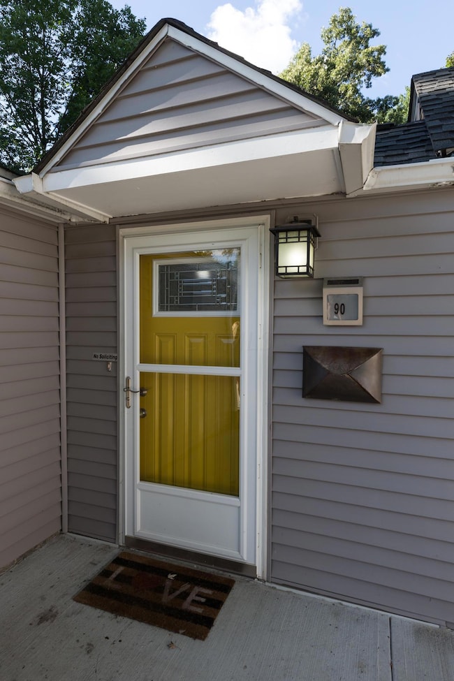 90 West Rathbone-10