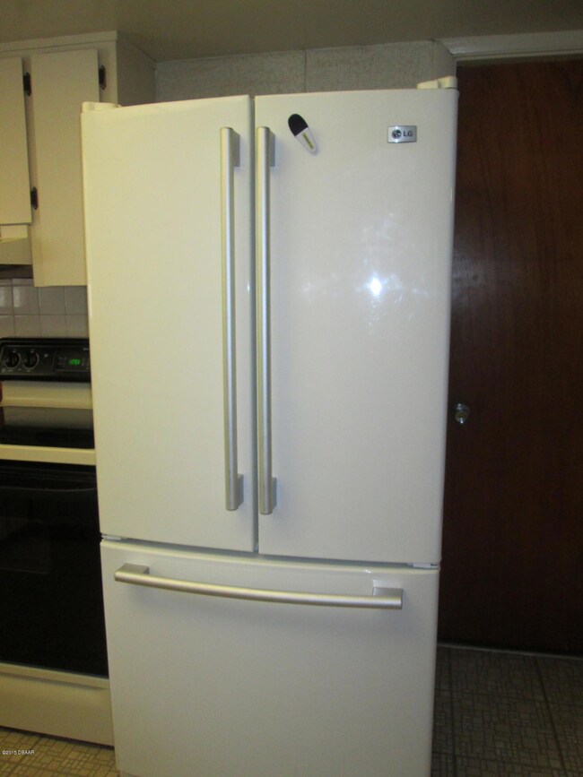 1063 Roberts St, Ormond Beach, FL 32174 - photo 7