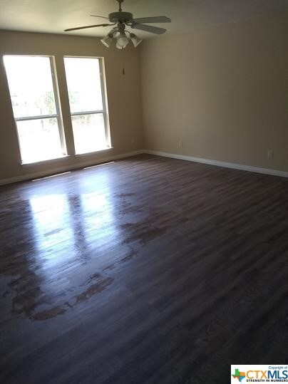 1225 Clyde St unit 1225, San Marcos, TX 78666 - photo 3