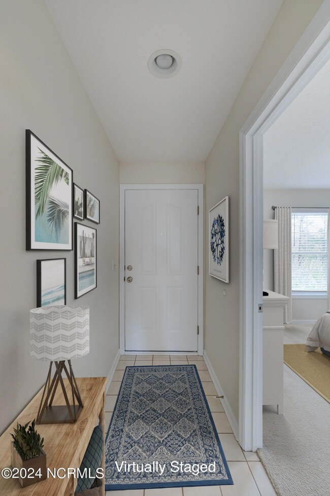 104TurtleCay Hallway Final