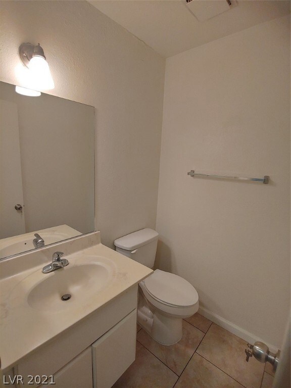 4362 Caliente St unit 15, Las Vegas, NV 89119 - photo 7