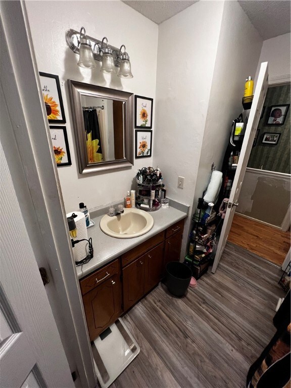 bathroom sink rea