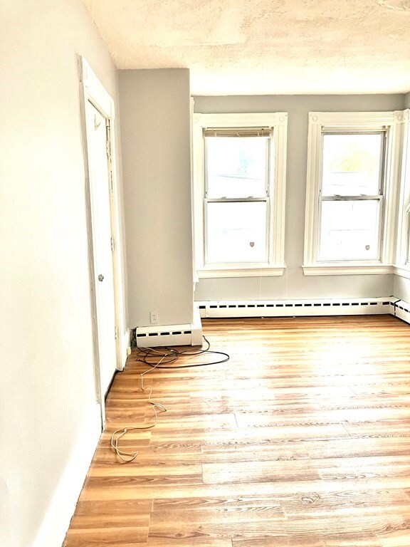 9 Laurel St unit 1, Lynn, MA 01905 - photo 4