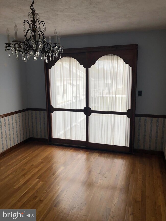 2609 Longfellow Dr, Wilmington, DE 19808 - photo 4