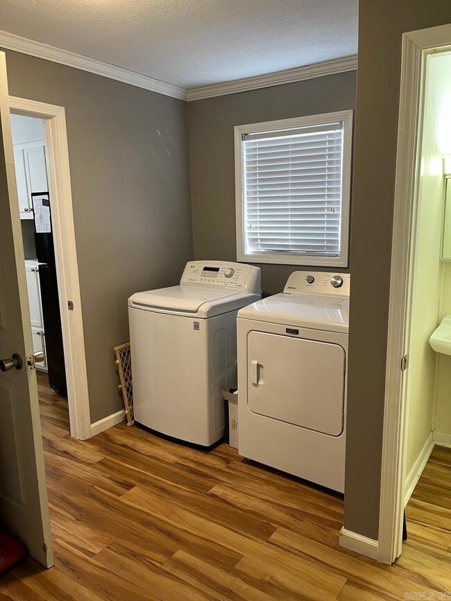 303 Walnut Dr, Paragould, AR 72450 - photo 4