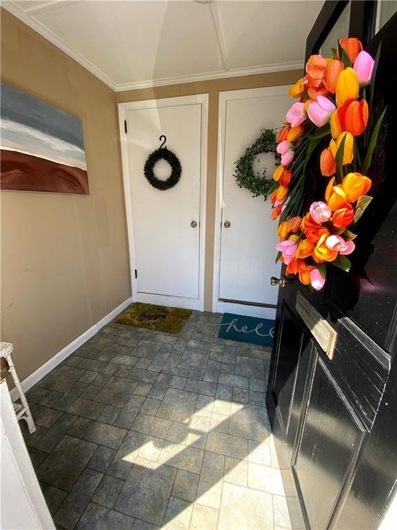 6 Tyler St unit 2, Newport, RI 02840 - photo 2