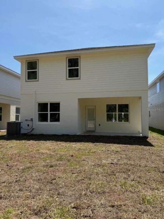 Covered Rear Lanai