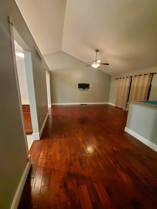 9760 Madison St, Crown Point, IN 46307 - photo 7