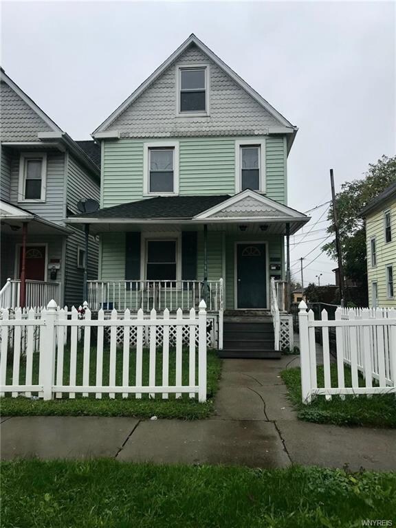 1314 Walnut Ave, Niagara Falls, NY 14301 - photo 2