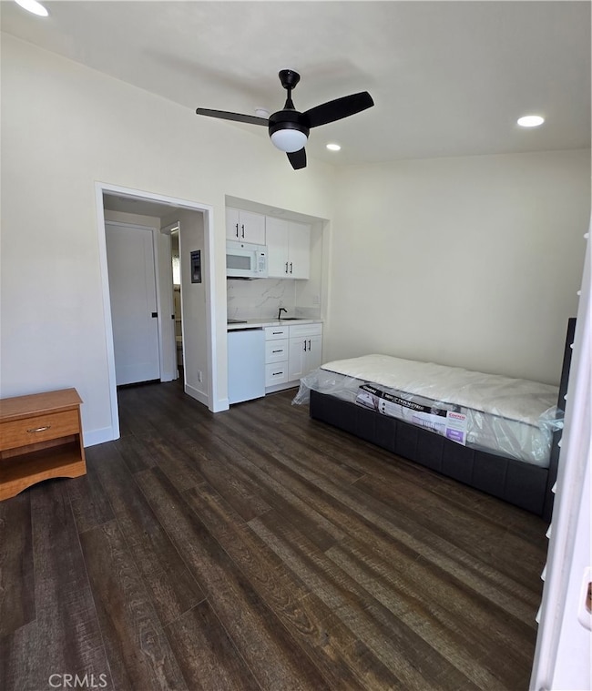 1235 W Sycamore Ave unit B, Orange, CA 92868 - photo 2