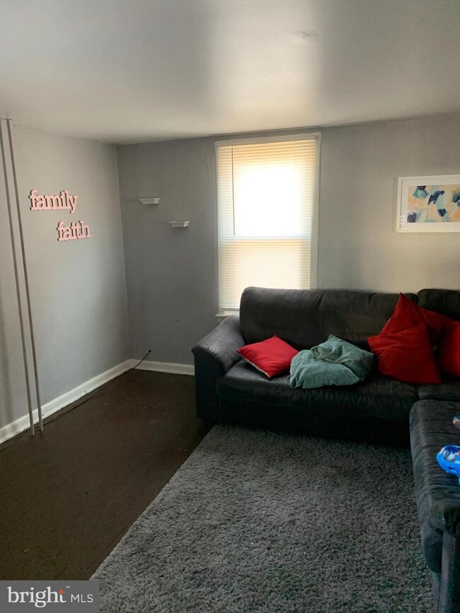 70 and 70 1/2 W Pitman St, Penns Grove, NJ 08069 - photo 4