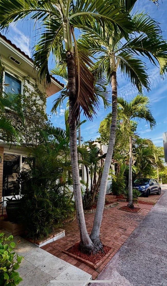 630 79th St unit B, Miami Beach, FL 33141 - photo 6