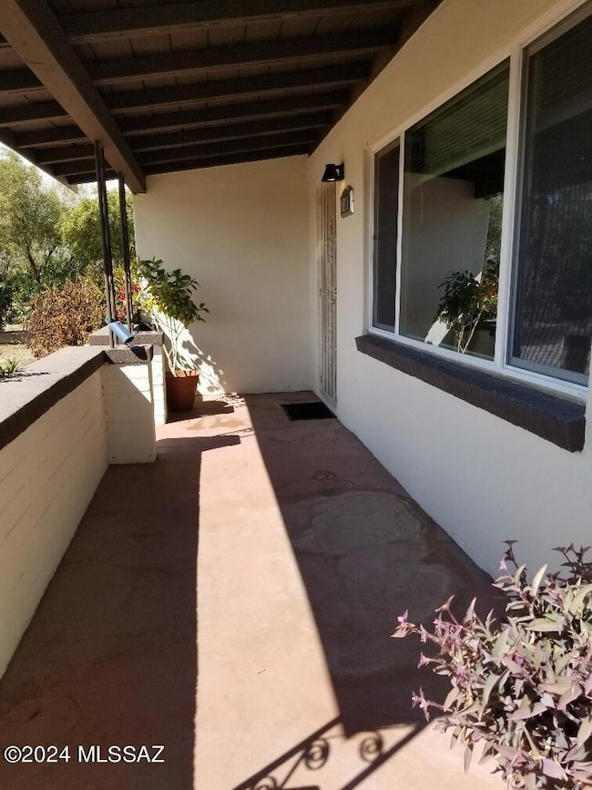 2711 E Linden St, Tucson, AZ 85716 - photo 2