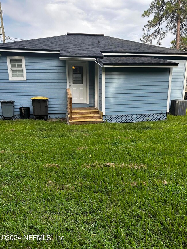 1290 Stimson St, Jacksonville, FL 32205 - photo 7
