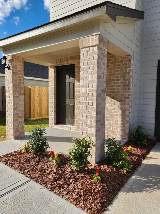 2905 4th St, Bay City, TX 77414 - photo 5