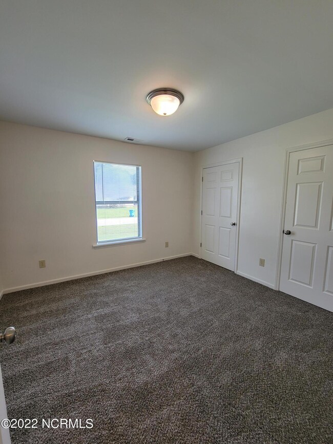 1801 Countrywood Blvd, Jacksonville, NC 28540 - photo 7