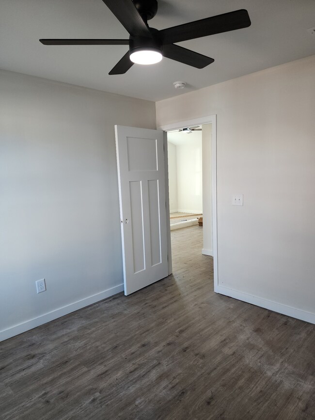 713 Hunt St, Winchester, TN 37398 - photo 5