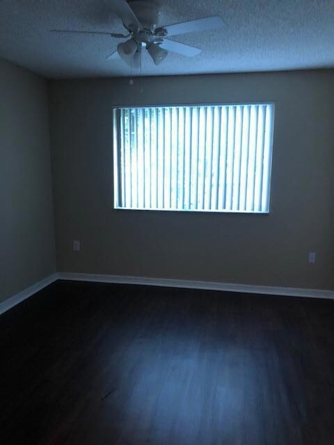 4197 N Haverhill Rd unit 214, West Palm Beach, FL 33417 - photo 3