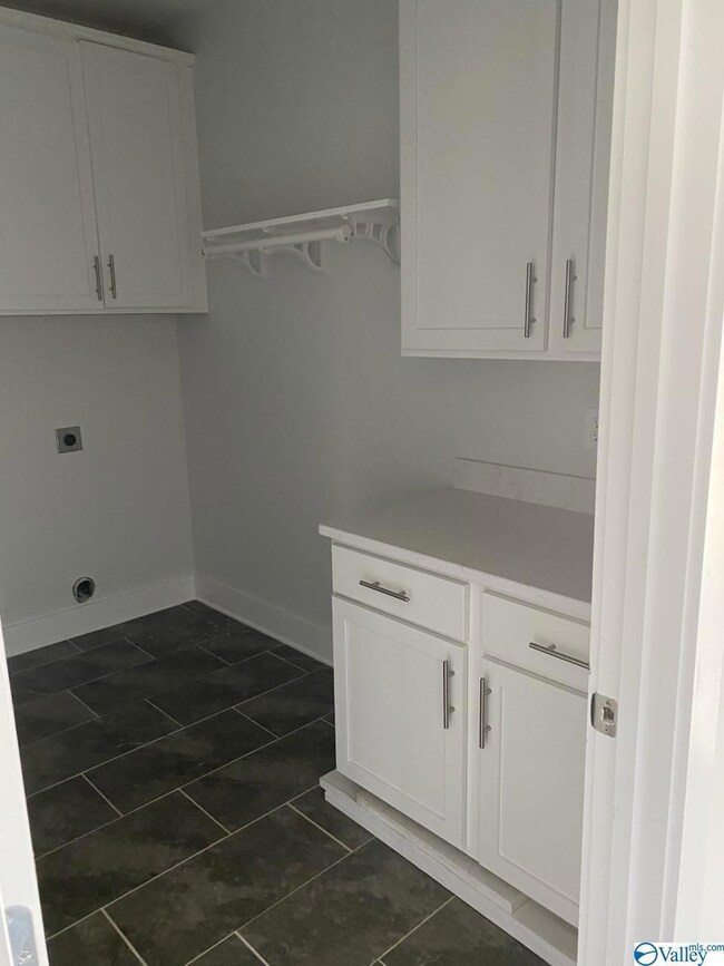 1516 Hammock St, Huntsville, AL 35811 - photo 4