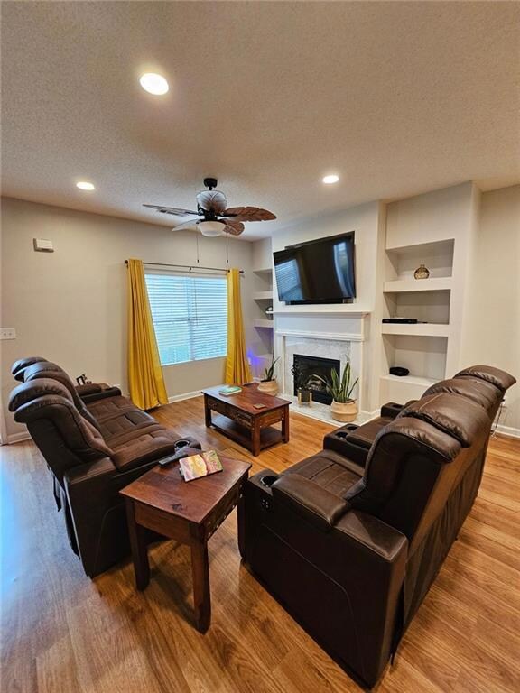 4215 Legacy Square, Atlanta, GA 30349 - photo 3