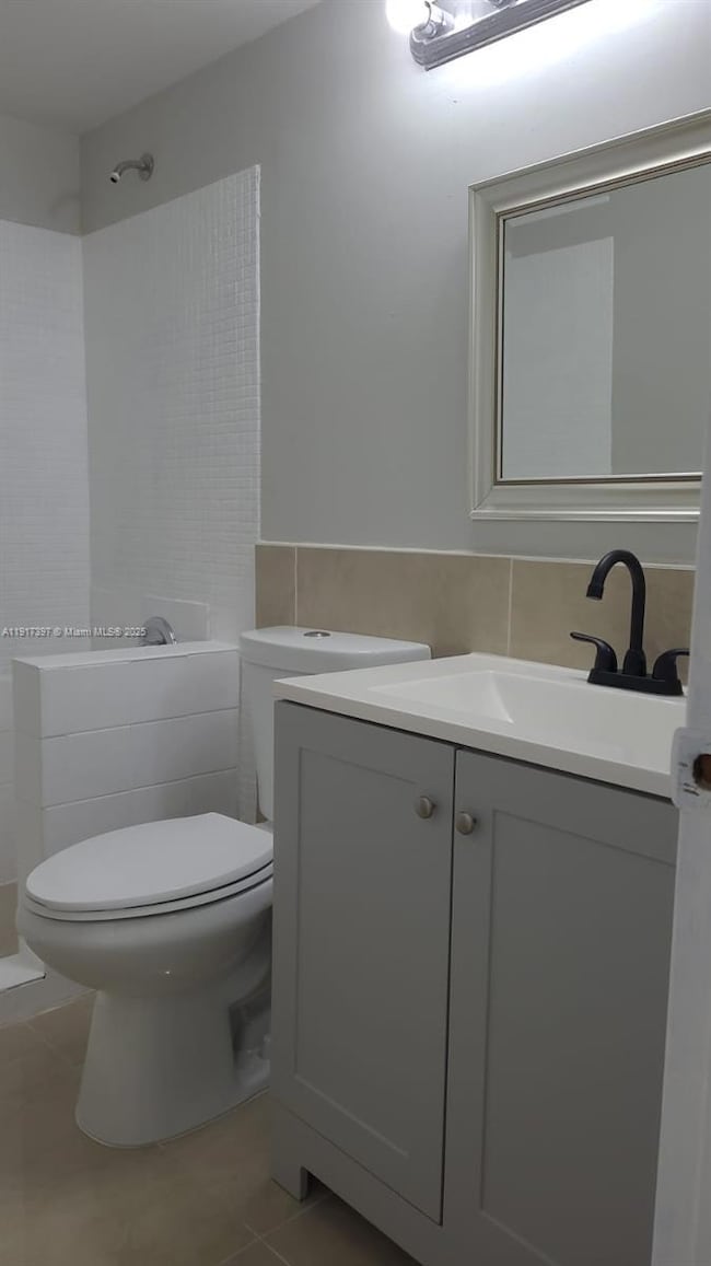 57 Cambridge C, West Palm Beach, FL 33417 - photo 5