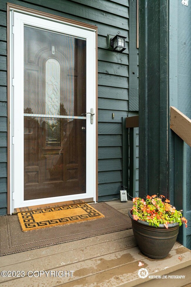 Exterior_16