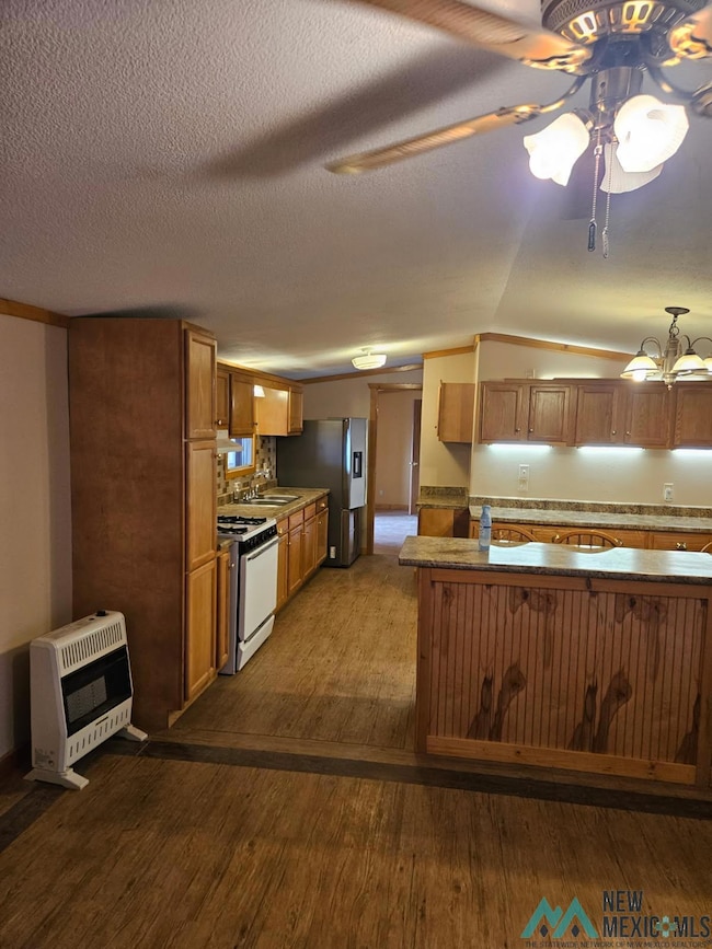 465 Apache Hills Dr NE, Deming, NM 88030 - photo 3