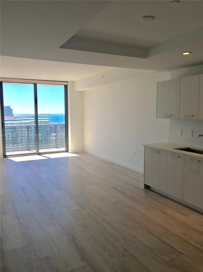 55 SW 9th St unit 4005, Miami, FL 33130 - photo 5