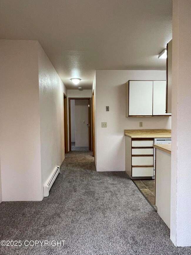 3580 W Dimond Blvd unit C8, Anchorage, AK 99502 - photo 5