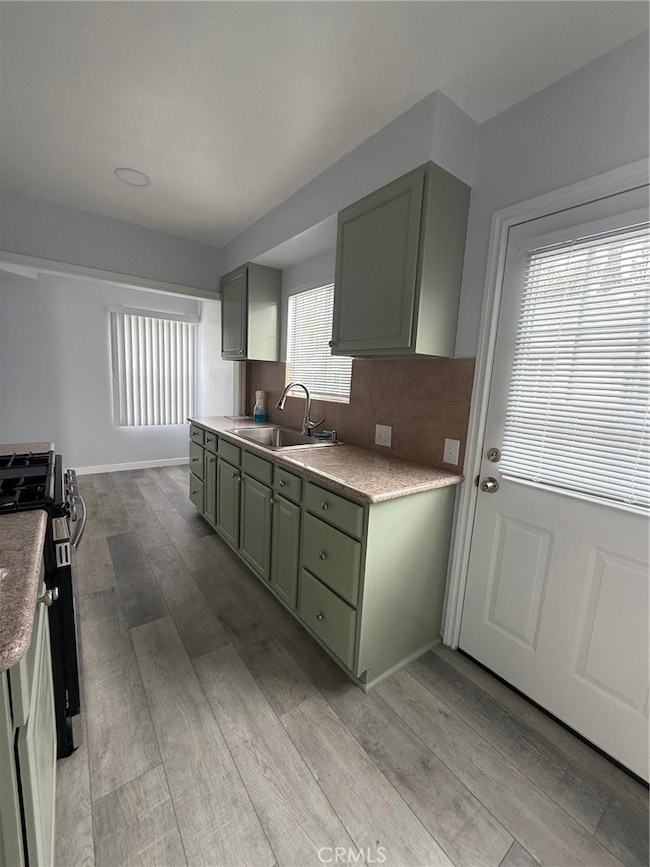 2304 N Niagara St, Burbank, CA 91504 - photo 6