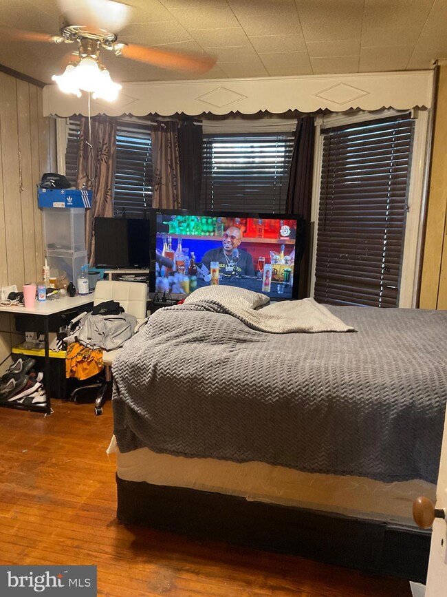 1450 N 60th St, Philadelphia, PA 19151 - photo 5