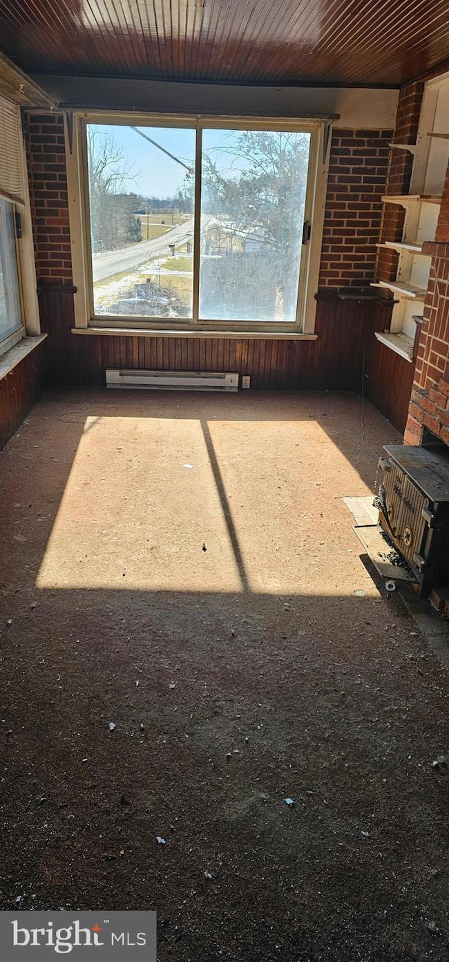 2336 Feeser Rd N, Taneytown, MD 21787 - photo 2