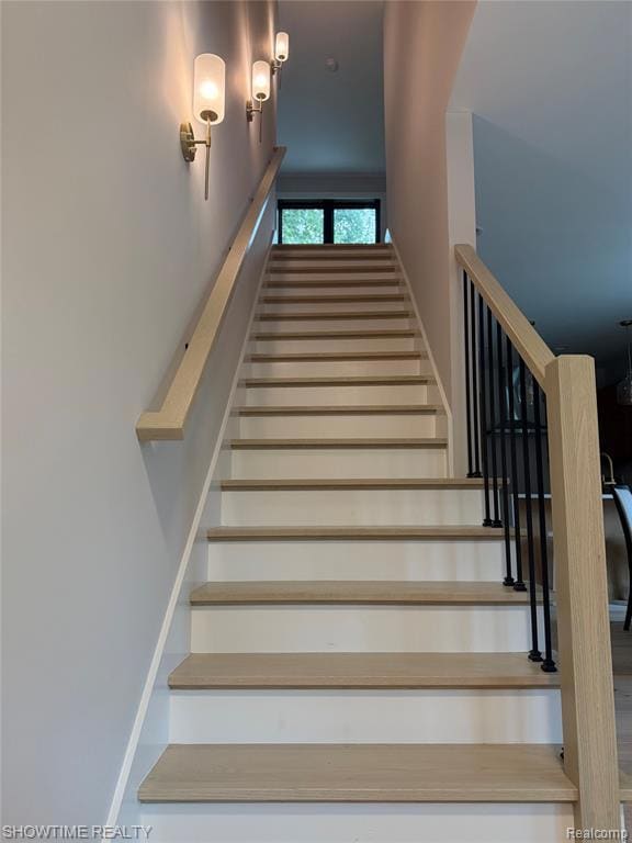 334 Romeo Rd, Rochester, MI 48307 - photo 7