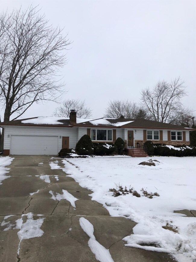 3723 Wicker Ave, Highland, IN 46322 - photo 3