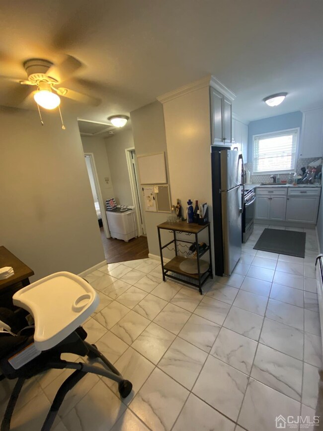 b Gramercy Gardens, Middlesex Boro, NJ 08846 - photo 6