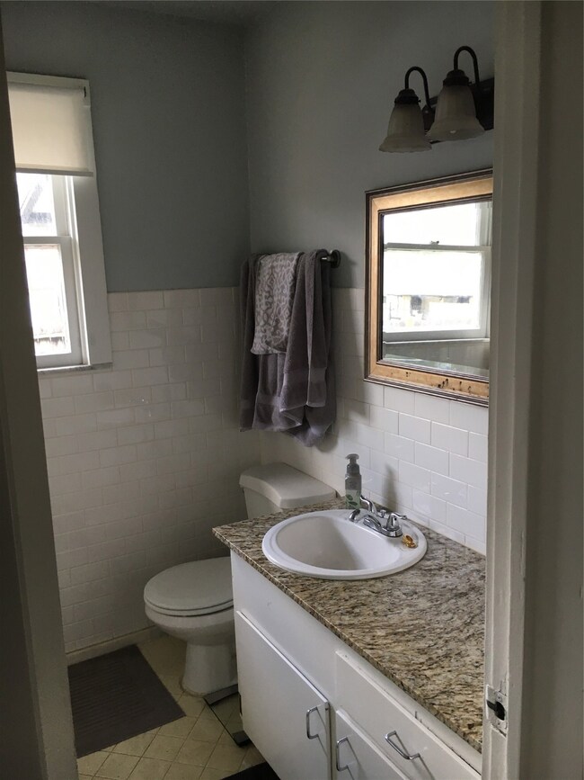 1838 Tabor St, Houston, TX 77009 - photo 7