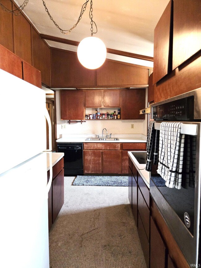 734 E 300 S, Columbia City, IN 46725 - photo 6