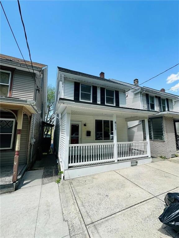 411 E Abbott St, Lansford, PA 18232 - photo 2