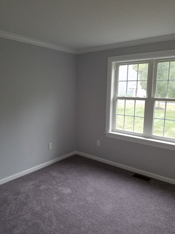 43 Hobart Ln, Rockland, MA 02370 - photo 6