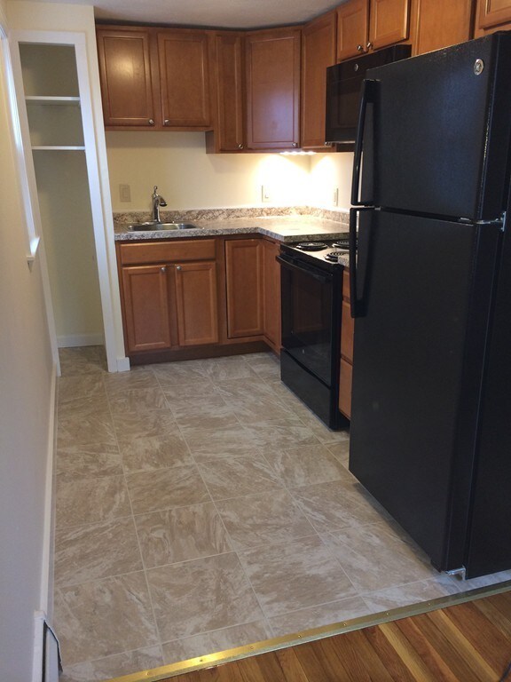 120 Salem St unit A, Wakefield, MA 01880 - photo 4